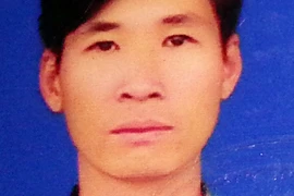 Thủ đoạn mới của tội phạm trộm cắp trên xe buýt