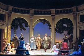 Biểu diễn vở opera “gây sốc” tại Hà Nội