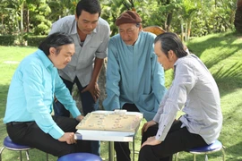 Hoài Linh, Chí Tài sống trong viện dưỡng lão