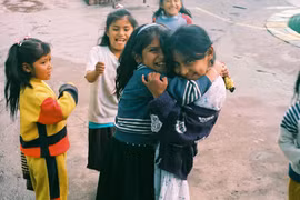 Những “tổ ấm” trong tù