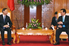 Thủ tướng yêu cầu Trung Quốc rút giàn khoan và tàu, đàm phán tranh chấp bất đồng