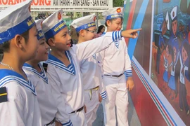 Cháu sẽ biến đảo xa thành một nơi thật đẹp