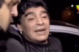 Maradona kém minh mẫn vì rượu và ma túy