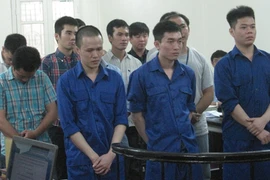 Trộm cắp thẻ tín dụng để mua hàng hóa có giá trị hàng chục tỷ đồng