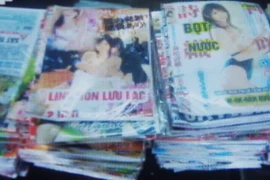 Khởi tố chủ cửa hàng kinh doanh băng đĩa ngoài luồng