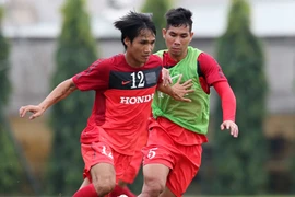 Nhìn từ danh sách tập trung của ĐT Việt Nam: Vui là chính!