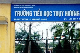 Trộm khuân hàng chục dàn máy tính trong trường học
