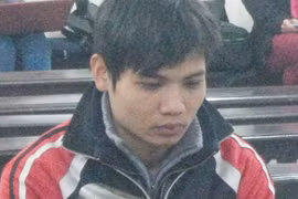 Gà què ăn quẩn...