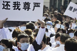 Những kỳ án “Bất đắc kỳ tử” sau “bàn mổ”