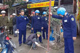 Đồng loạt ra quân đảm bảo trật tự đô thị