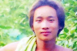 Kẻ trộm đa tình nhận bố mẹ nuôi để lừa tiền, giết người chỉ để thỏa cơn “nghiện” cướp xe máy