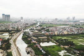 Ý thức bảo vệ môi trường của nhiều người dân còn thấp