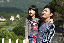 4 cặp cha con mở màn “Bố ơi! Mình đi đâu thế?”