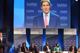  Mỹ - Trung đối đầu tại châu Phi