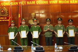 Điều động, luân chuyển, bổ nhiệm chỉ huy một số đơn vị