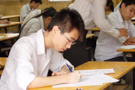 Phân cấp cho địa phương tổ chức thi tốt nghiệp THPT