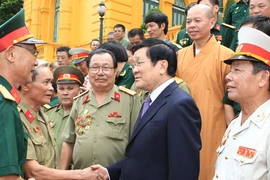 Dũng cảm, gan dạ, nêu cao chính nghĩa, giữ vững chủ quyền thiêng liêng 