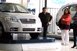 Đầu năm, ô tô bán chậm