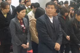 Cựu trưởng khoa xét nghiệm vụ “nhân bản” xin hưởng án treo