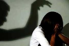 Phải dạy trẻ tự bảo vệ mình 