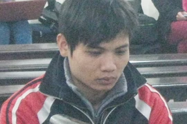 Gà què ăn quẩn...