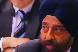 Bị chất vấn, Trung Quốc tìm cách lảng