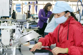 Đầu năm, ưu tiên số 1 cho sản xuất, kinh doanh