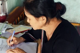 Lá thư xin đặc xá của người mẹ, khiến những cán bộ quản giáo rơi nước mắt