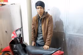 Vờ va chạm giao thông, trộm tài sản