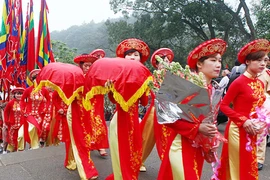 Biết ơn các bậc tiền nhân dựng nước và giữ nước