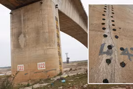 Nứt dọc trụ H22 cầu Vĩnh Tuy