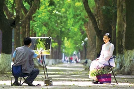 Thi ảnh nghệ thuật Hà Nội lần thứ 44