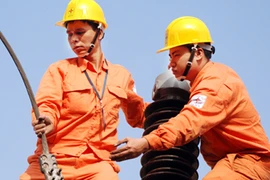 Đảm bảo điện an toàn dịp 30-4 và 1-5 