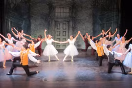 “Buổi khiêu vũ tốt nghiệp”