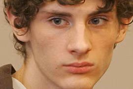 Điên cuồng sát hại người tình đồng giới