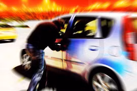 Mất xe ô tô vì chủ quan