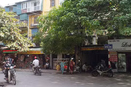 Thấp thỏm chờ cải tạo chung cư cũ