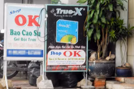 Khi “đồ chơi” không còn nhạy cảm