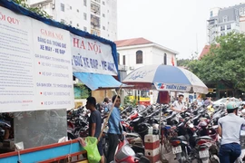 Xử lý nghiêm điểm trông xe phá giá