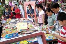 Giới thiệu 200 nghìn tựa sách mới 