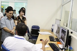 Xã hội hóa y tế: Lúng túng triển khai, dễ nảy sinh tiêu cực