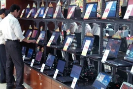 Máy tính xách tay giá rẻ bán chạy