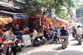 Đi chợ Trung thu trên phố Hàng Mã