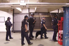 Mỹ bác thông tin IS âm mưu đánh bom tàu điện ngầm