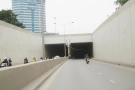 90 tỷ đồng làm hầm xuyên đê sông Hồng