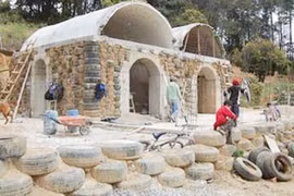 Đóng học phí bằng phế liệu