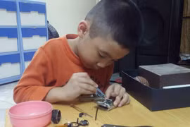 Nghề “sửa lại ký ức”