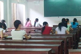 Sinh viên: Vẫn chưa hết tết?!