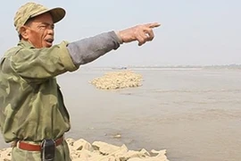 Người có “thần kinh thép” kể chuyện vớt xác và những “pha” cứu người tự tử 