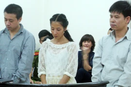 Cặp vợ chồng ma mãnh